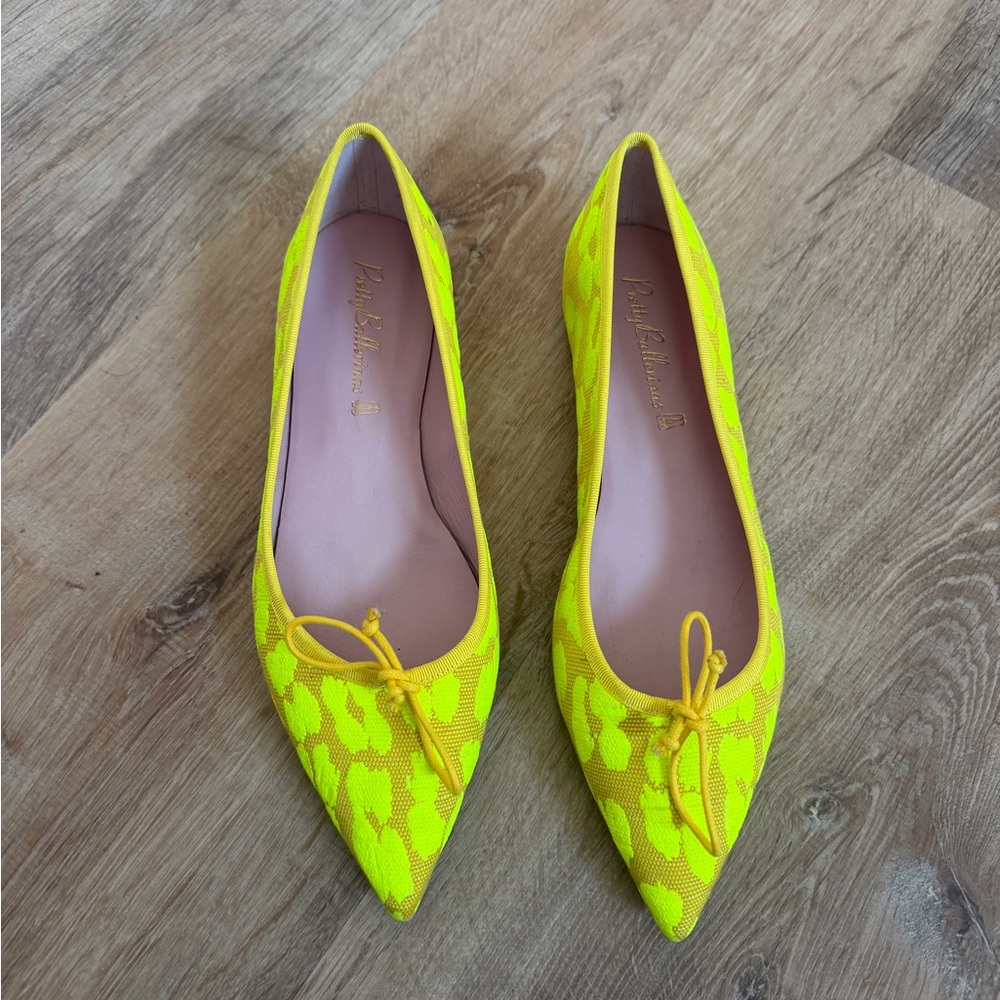 Pretty Ballerinas Neon Yellow Flats